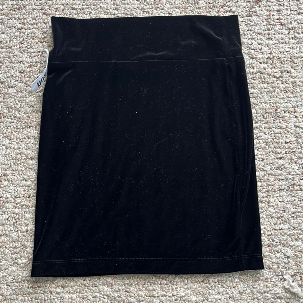 Black Nollie velour skirt